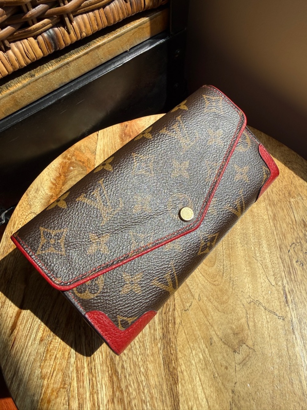 AUTHENTIC Louis Vuitton Sarah Wallet Monogram Retiro with Red Trim with COA
